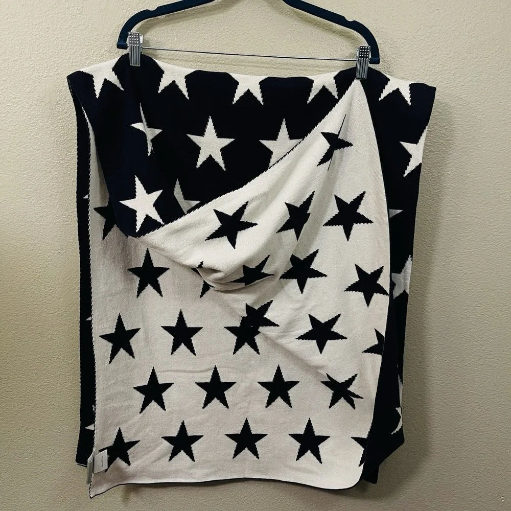 Frolics Kids Collection 100% Cotton Knit Star Blanket Navy White Reversible Soft